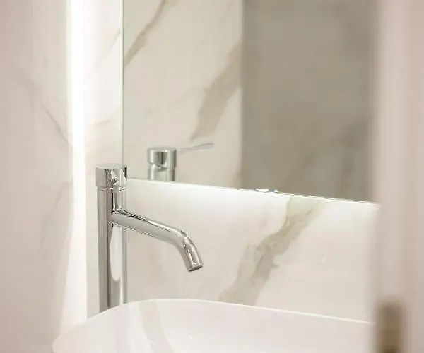 A Casa Nostra * Лоутраки